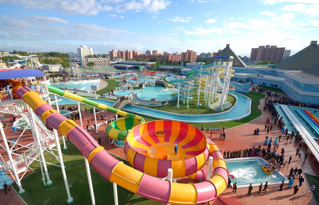 summer vacation in a water park?
